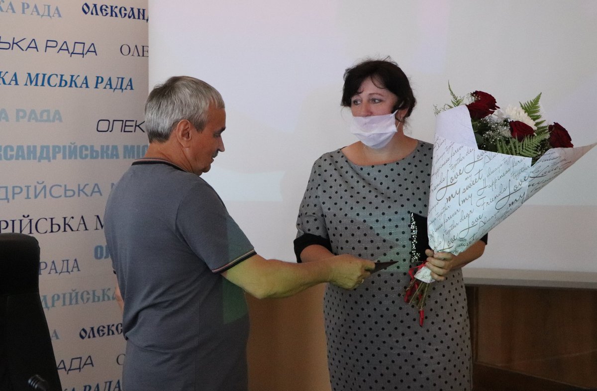 Две александрийки получили награды «Мать-героиня»
