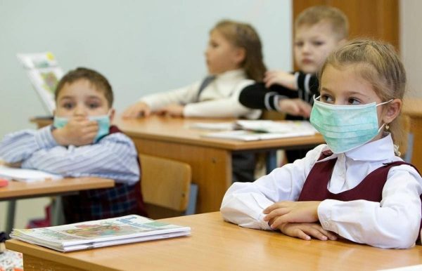 Шестую школу, у ученика которой обнаружили коронавирус, закрывать не будут