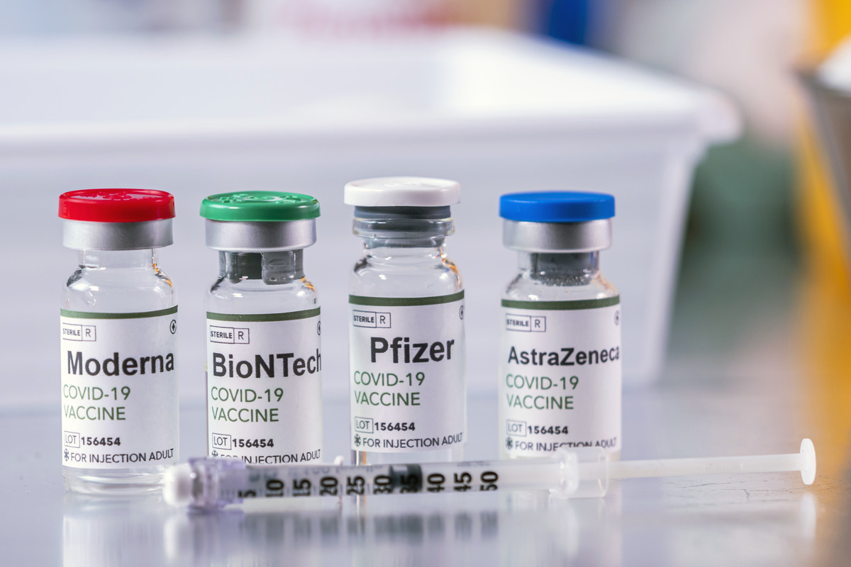 С 5 июня прививки вакциной Pfizer получат учителя и работники детских садов Кировоградской области