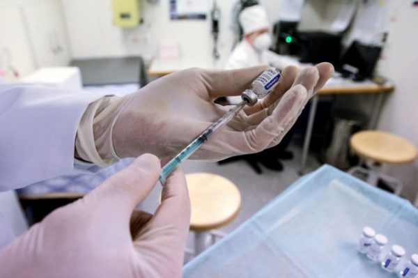 В Минздраве анонсировали обязательную вакцинацию даже в «желтой» зоне