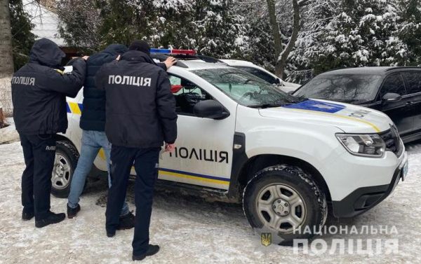 В Кировоградской области обыскали "заминированный" поезд