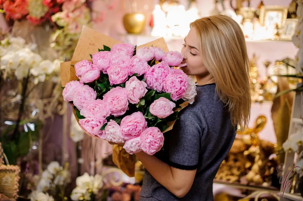 Красивые цветы быстро и недорого: доставка букетов в Кировограде