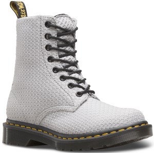 Dr. Martens Women's Page Wc Boot Обзор