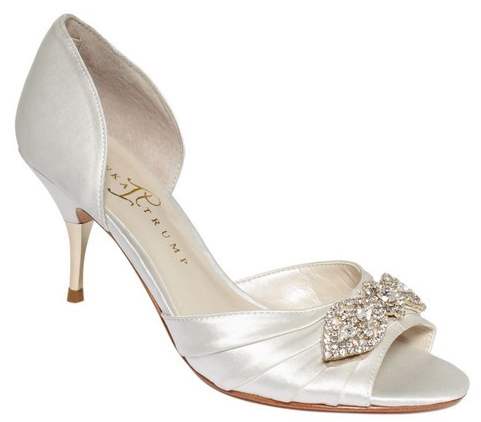 Ivanka Trump Nanci Pump Review