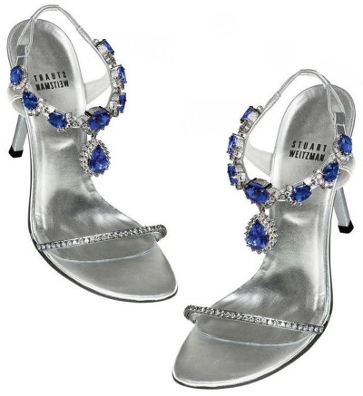 серебряные сандалии на шпильке с синими украшениями