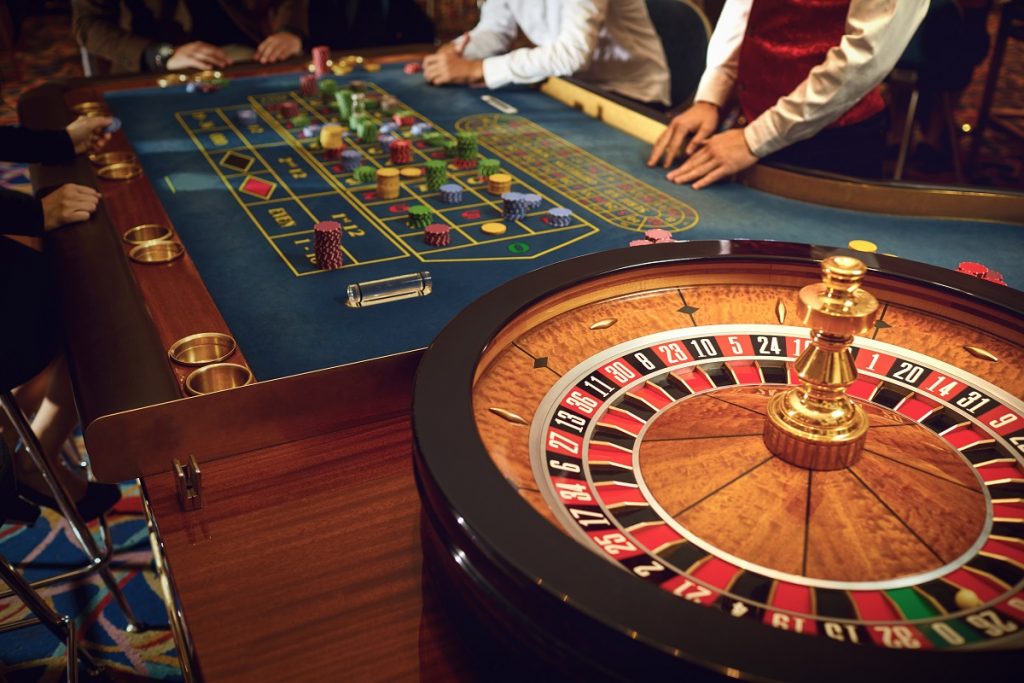 Стратегии игры в рулетку на деньги: Как увеличить свои шансы на победу