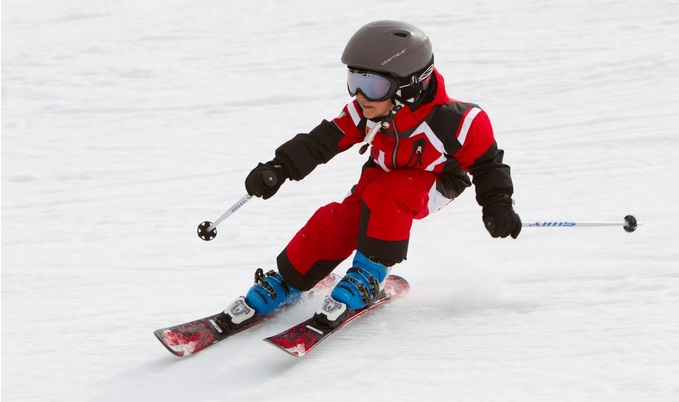 Руководство по выбору идеального лыжного костюма для мальчика