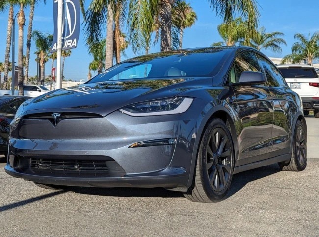 оновлення програмного забезпечення Tesla переваги